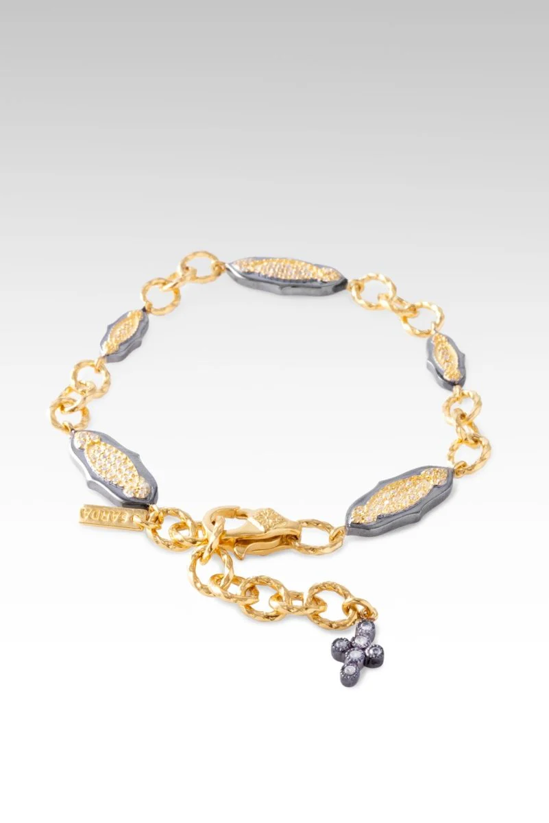 18K Gold Passionate Promises Bracelet™ in White Zircon - Image 3