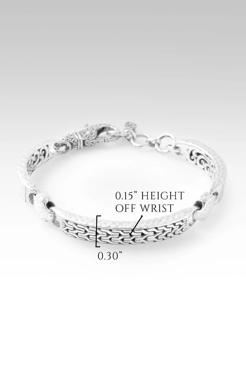 Renewed Strength Bracelet™ in Chainlink - Image 5