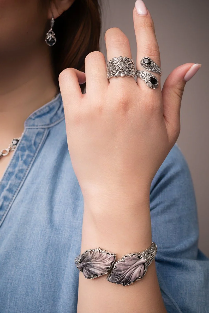 Their Leaves Will Not Wither Tip-to-Tip Bracelet™ in Porcelain Jasper - Image 2